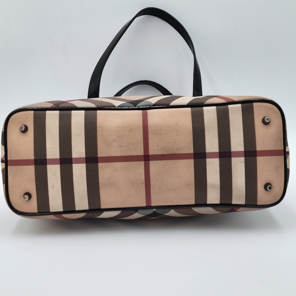 💥FLASH SALE💥 Burberry NOVA Tote , Vintage, EUC - Picture 3 of 12